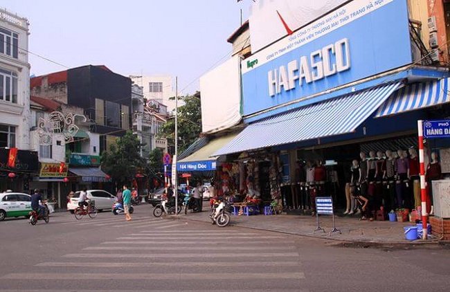 agendatour-vieux-quartier-hanoi-rue-hang-dao-hang-gai-aujourdhui