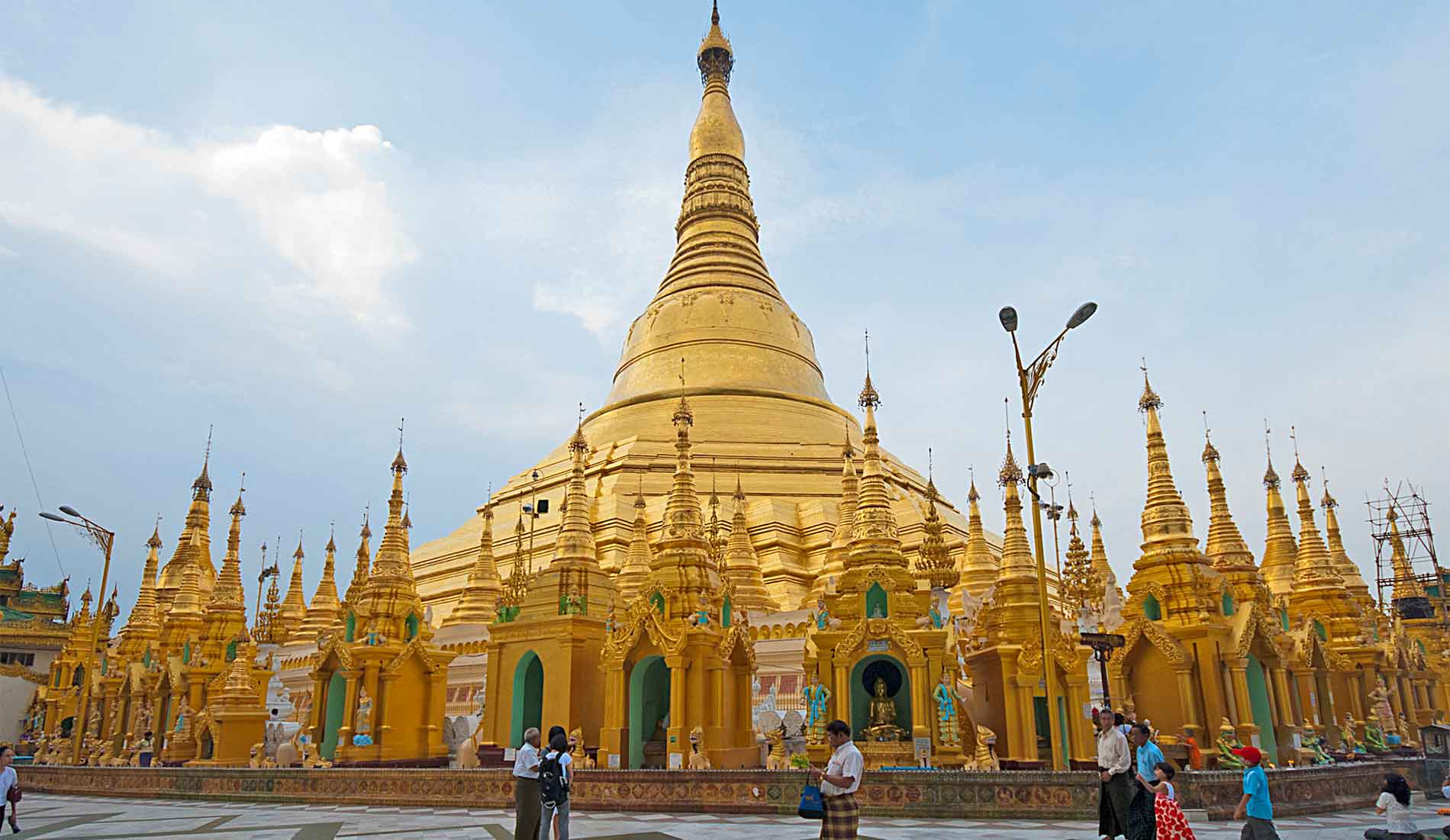 Découvrez l'Asie du Sud-Est avec Agenda Tour  Votre Partenaire de Voyage au Vietnam, Laos et Cambodge