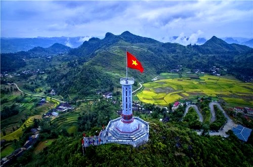 drapeau-vietnam