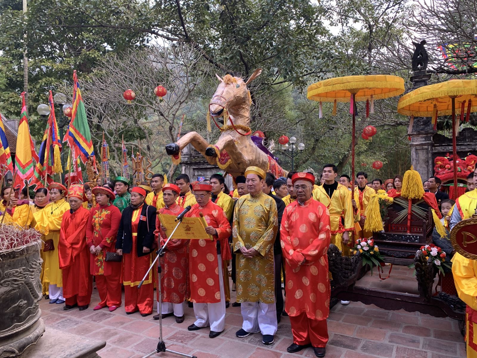 Imprégnez-vous des traditions vietnamiennes pendant votre voyage au Vietnam