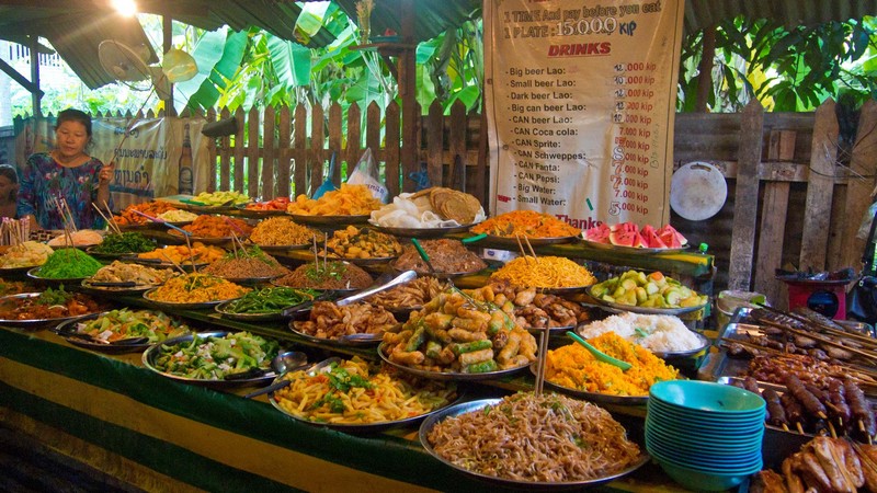 La nourriture laotienne: plats incontournables à essayer pour découvrir les saveurs du Laos