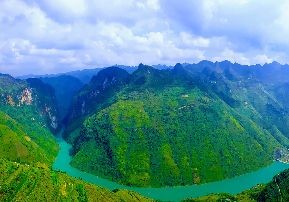 Le Loop de Ha Giang  Une Aventure Inoubliable au Cœur du Vietnam