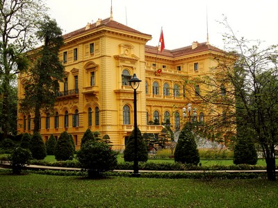 le-palais-presidentiel-de-hanoi-residence-du-gouverneur-general-dindochine