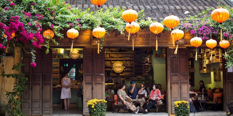 les-attractions-populaires-au-vietnam-pour-les-canadiens