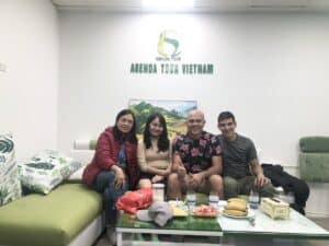 z5172949147486 9a038934cc61ff84d64eb7005b2c3d91 - agence locale voyage Vietnam Laos Cambodge -Agenda Tour