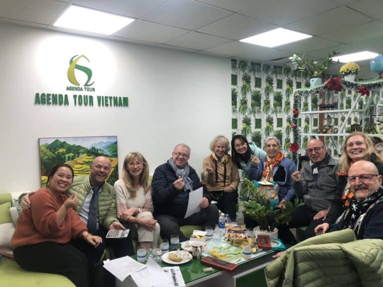 z5225580282987 81439dd5afe84ed2604db0b35bf71108 - agence locale voyage Vietnam Laos Cambodge -Agenda Tour