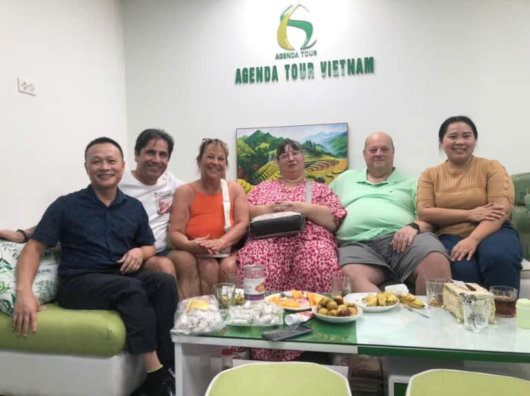 z6016064158344 7658293c644f7fd48067b6c44bff68eb - agence locale voyage Vietnam Laos Cambodge -Agenda Tour