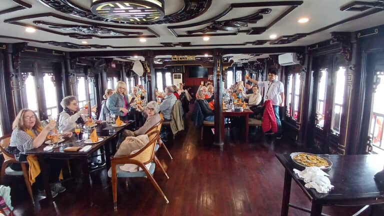 Vietnam avec agence locale
