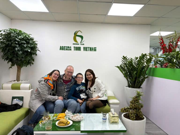 Avis Agenda Tour Vietnam