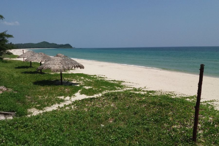 Plages du Nord Vietnam - Un Paradis Côtoyant Nature et Culture