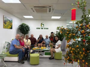 Avec agence locale francophone