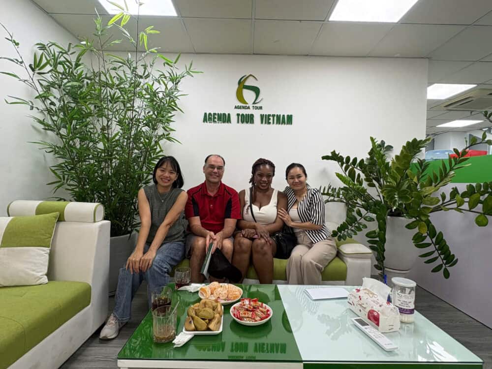 Agence locale au Vietnam Francophone 206 scaled e1776918799624 - agence locale voyage Vietnam Laos Cambodge -Agenda Tour