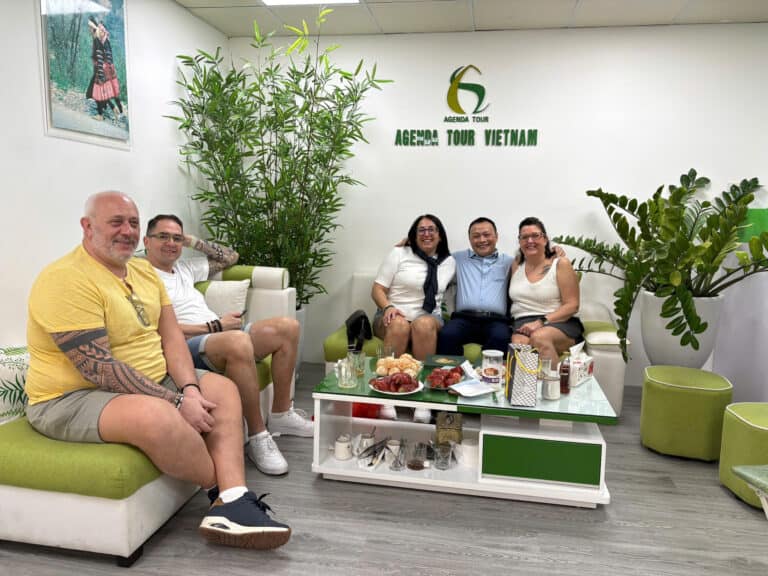 Voyage organisé Vietnam - Agenda Tour Vietnam, agence spécialisée dans le tourisme au Vietnam, offra.